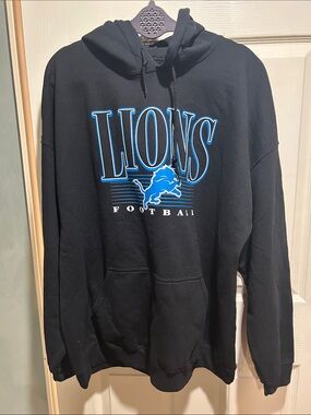 NWT Detroit Lions Football Hooded Sweatshirt